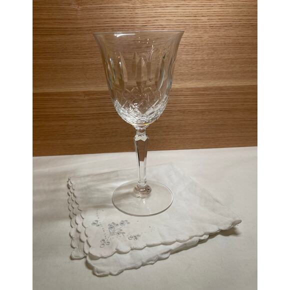 Water Goblet Elyse by Tiffin Franciscan - Picture 1 of 4